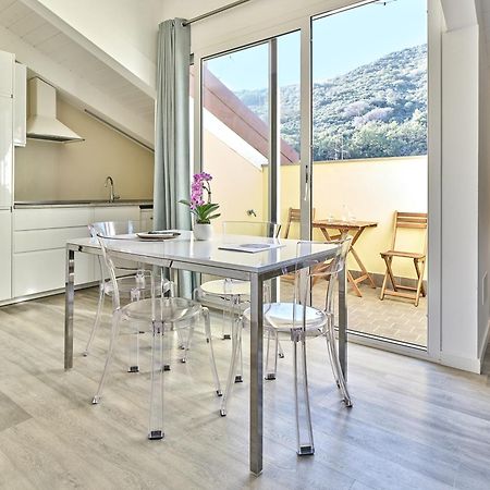 Sotto Il Cielo Apartment Finale Ligure Exterior foto