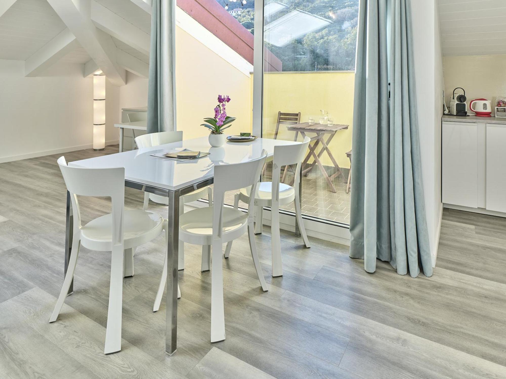 Sotto Il Cielo Apartment Finale Ligure Exterior foto