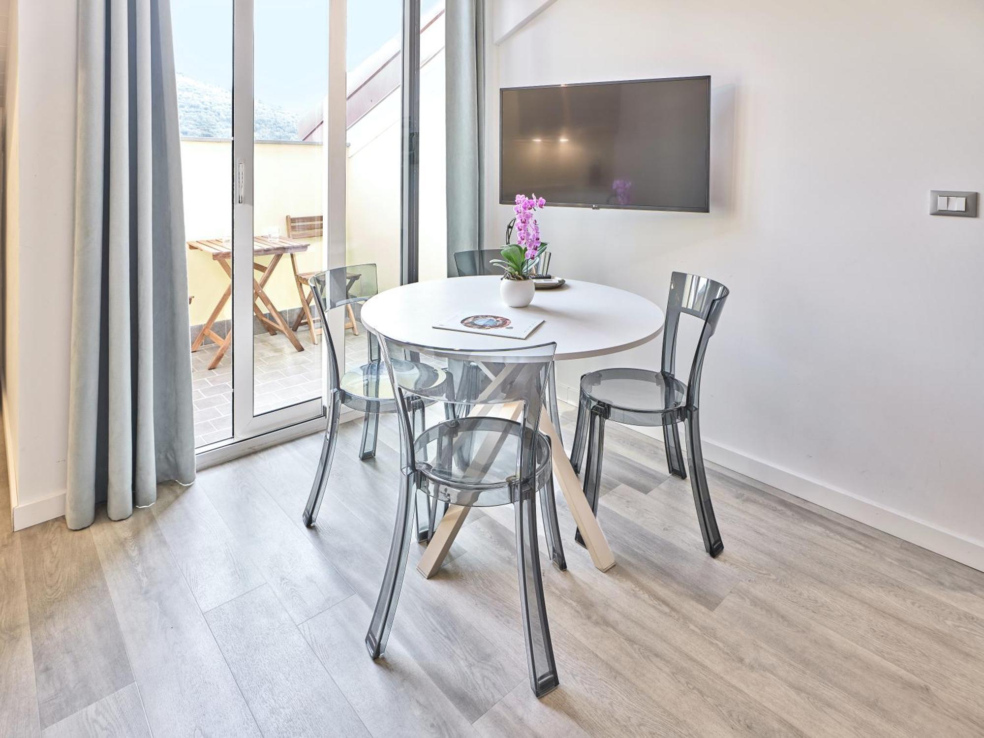 Sotto Il Cielo Apartment Finale Ligure Exterior foto